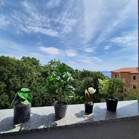 Angelina, 4 Zvijezdice, Sa Odvojenom Spavacom Sobom *