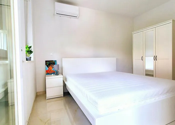 Angelina, 4 Zvijezdice, Sa Odvojenom Spavacom Sobom Apartamento Dramalj